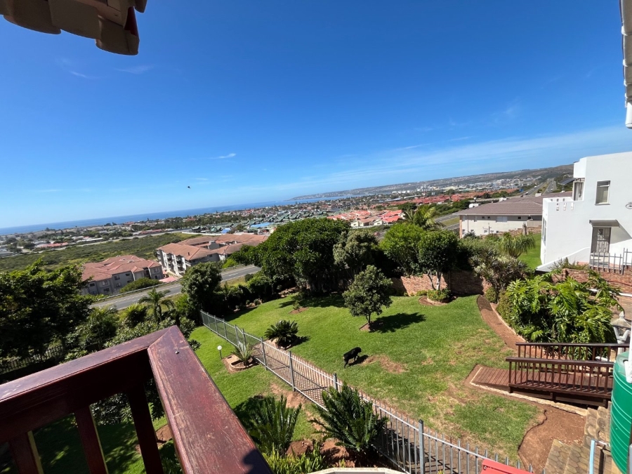 4 Bedroom Property for Sale in Hartenbos Heuwels Western Cape